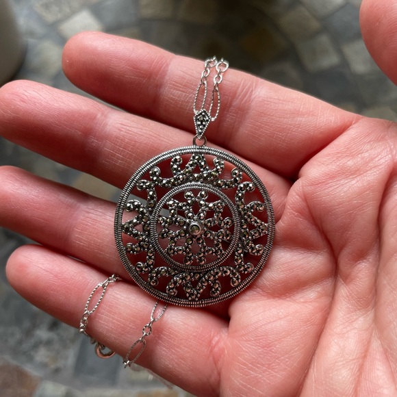 Marcasite Sterling Silver Pendant Chain - Picture 12 of 13